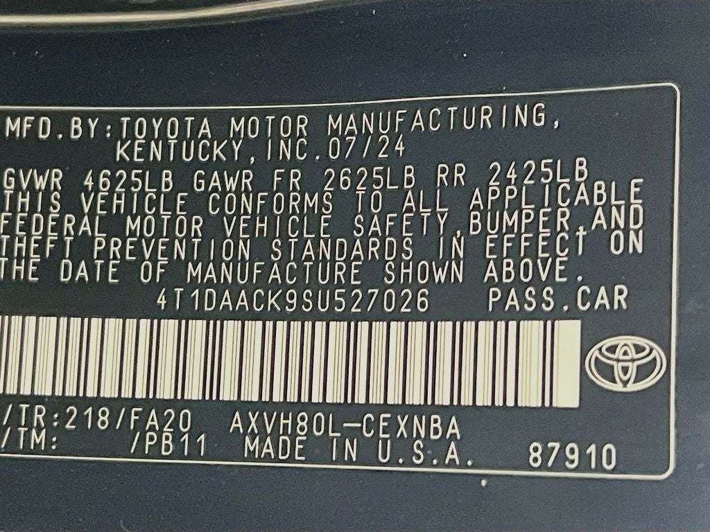 2025 Toyota Camry LE