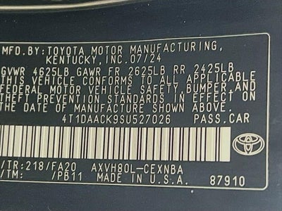 2025 Toyota Camry LE