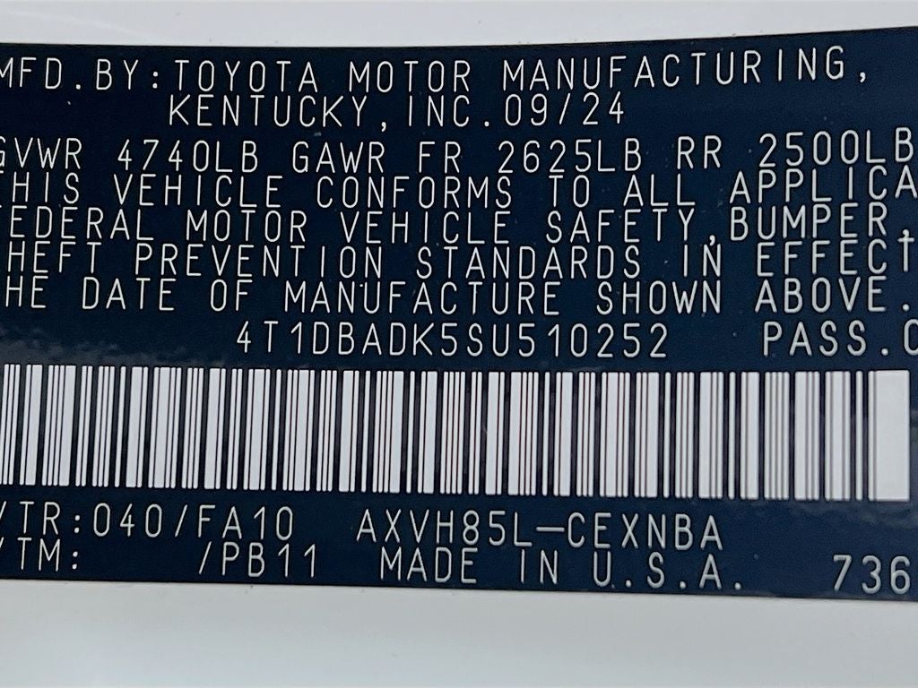 2025 Toyota Camry LE