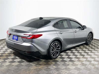 2025 Toyota Camry XLE
