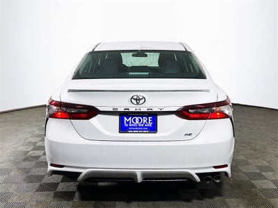2022 Toyota Camry SE