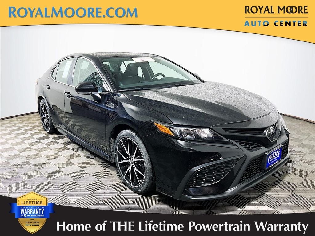 2023 Toyota Camry SE