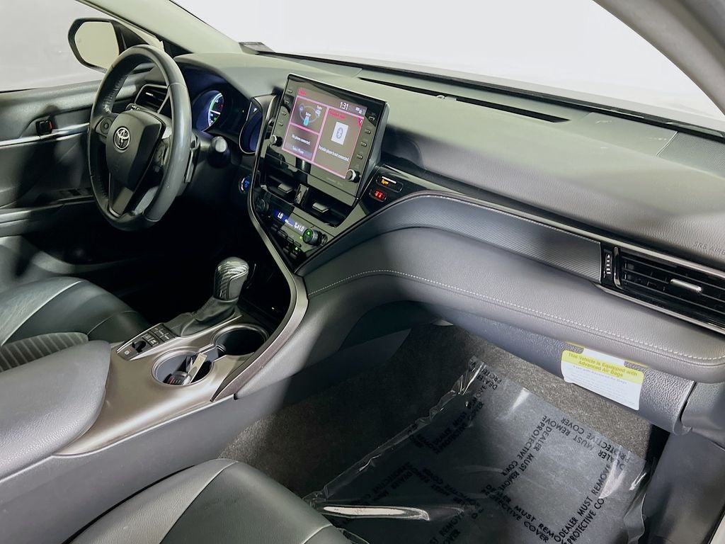 2023 Toyota Camry Hybrid SE