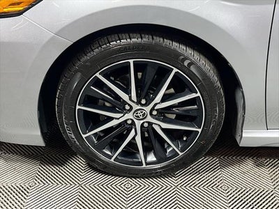 2023 Toyota Camry Hybrid SE