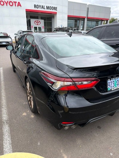 2023 Toyota Camry Hybrid SE NIGHTSHADE