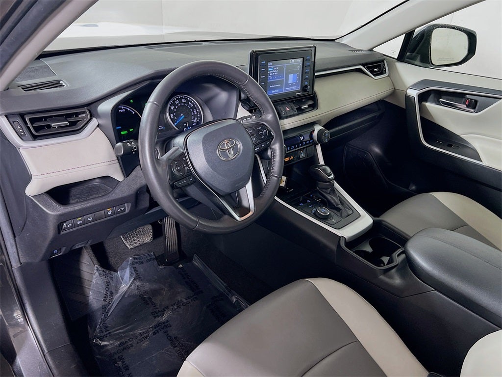 2021 Toyota RAV4 Hybrid XLE Premium