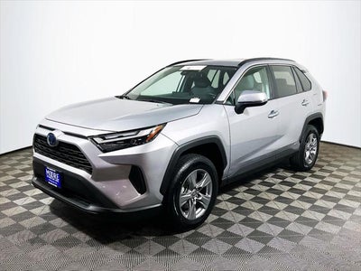 2022 Toyota RAV4 Hybrid XLE