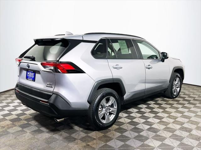 2022 Toyota RAV4 Hybrid XLE