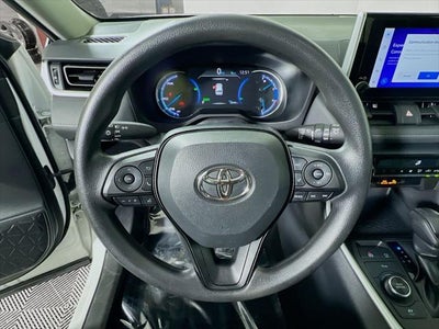 2025 Toyota RAV4 Hybrid XLE