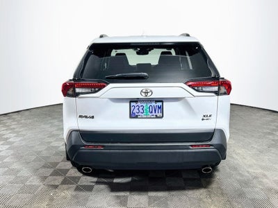 2025 Toyota RAV4 Hybrid XLE