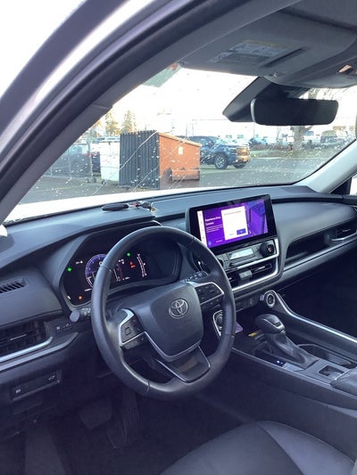 2025 Toyota Grand Highlander XLE