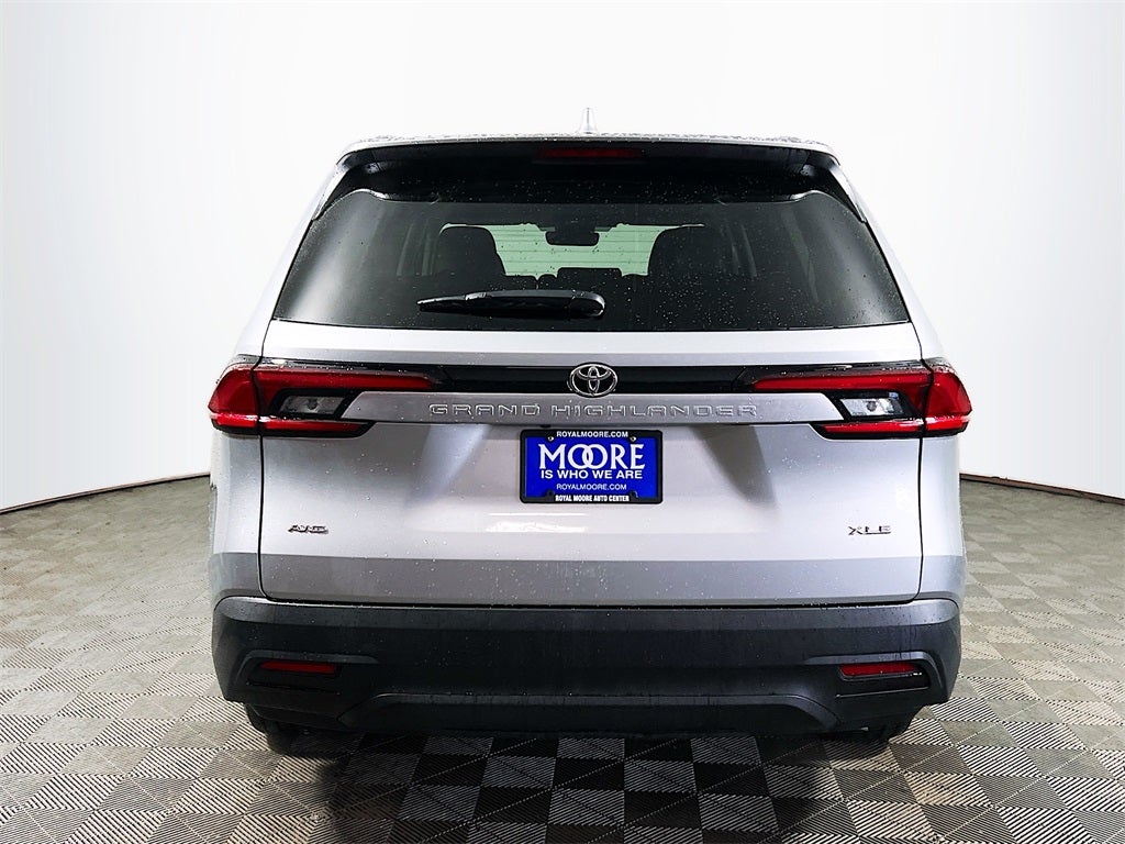 2025 Toyota Grand Highlander XLE
