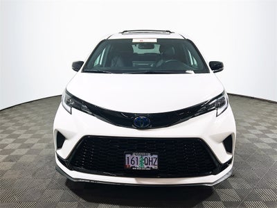 2025 Toyota Sienna XSE 7 Passenger