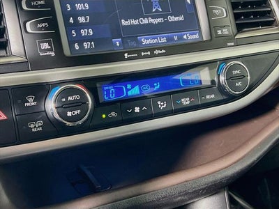 2016 Toyota Highlander Limited