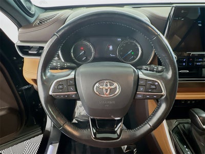 2020 Toyota Highlander Hybrid Platinum
