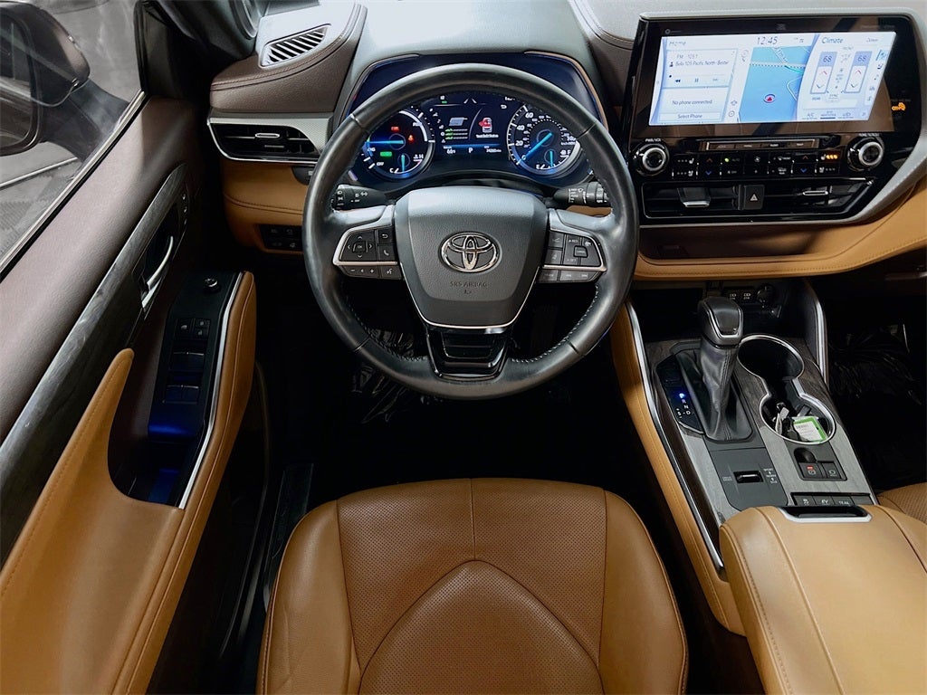 2020 Toyota Highlander Hybrid Platinum