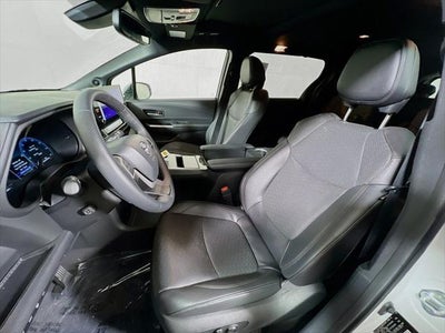 2025 Toyota Sienna Platinum 7 Passenger