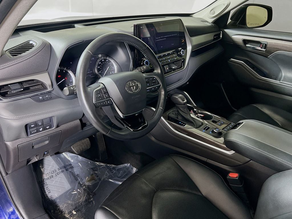 2021 Toyota Highlander Platinum