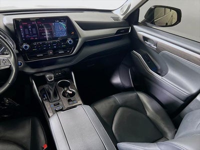 2021 Toyota Highlander Platinum