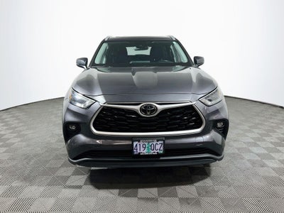 2022 Toyota Highlander XLE
