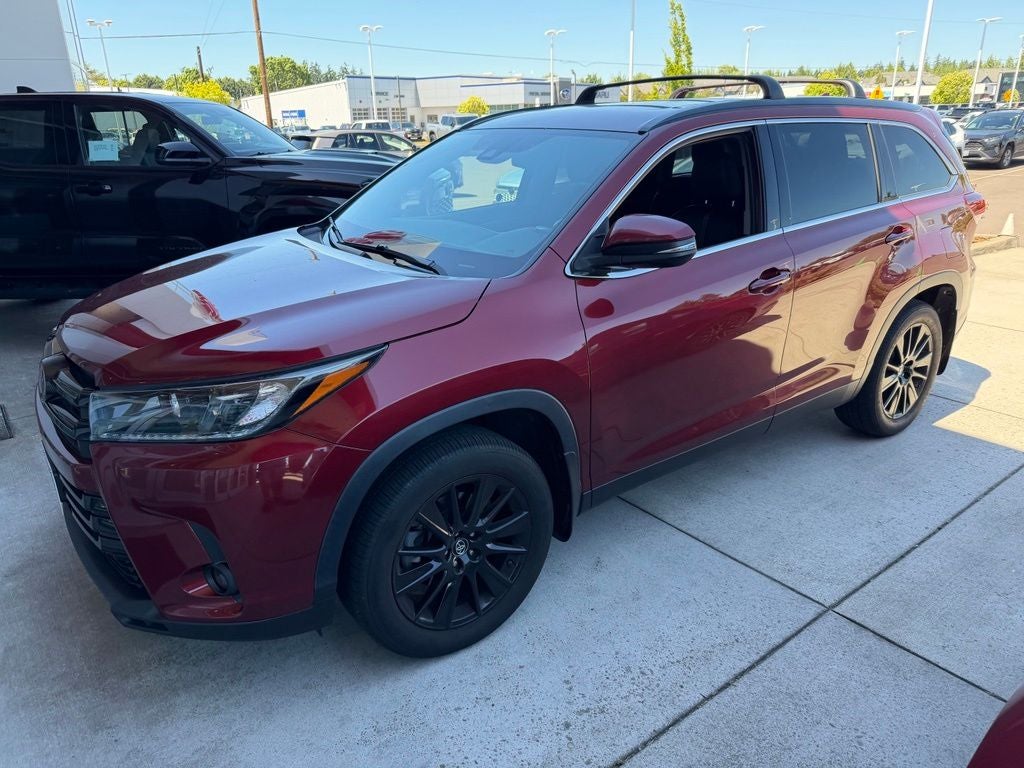 2019 Toyota Highlander SE