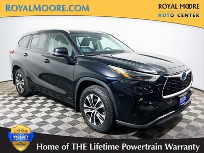 2023 Toyota Highlander Hybrid XLE