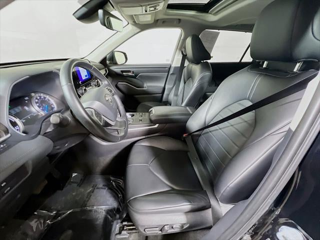 2023 Toyota Highlander Hybrid XLE