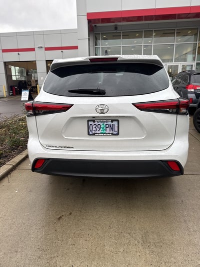 2023 Toyota Highlander L