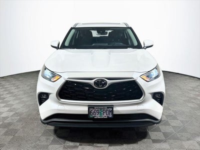 2023 Toyota Highlander XLE