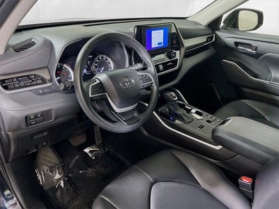 2024 Toyota Highlander XLE