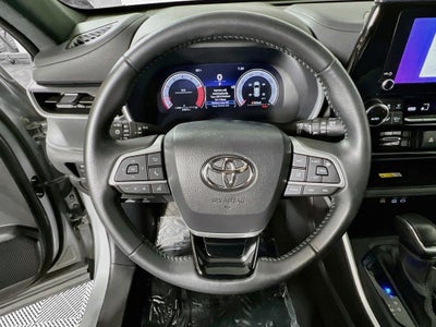 2025 Toyota Highlander XSE
