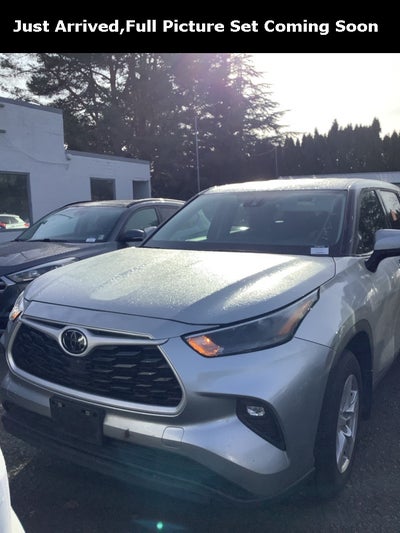 2024 Toyota Highlander LE