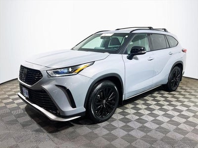 2025 Toyota Highlander XSE