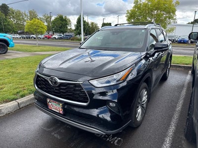 2025 Toyota Highlander Platinum