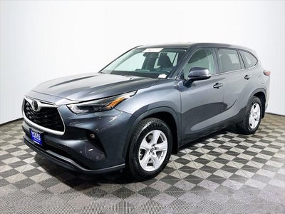 2024 Toyota Highlander LE
