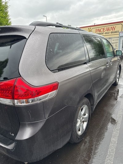 2013 Toyota Sienna Base