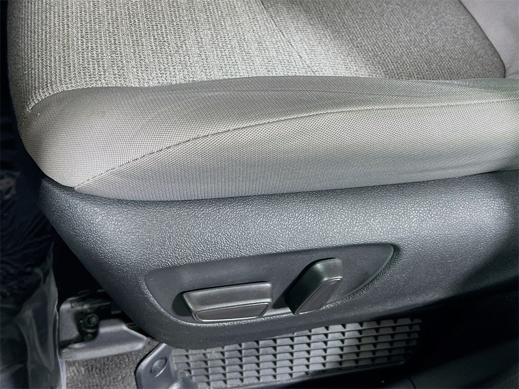 2024 Toyota Sienna LE 8 Passenger