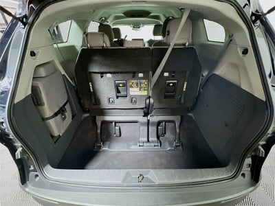 2024 Toyota Sienna LE 8 Passenger
