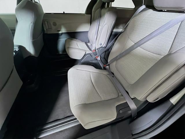 2024 Toyota Sienna LE 8 Passenger