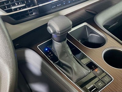 2023 Toyota Sienna LE 8 Passenger