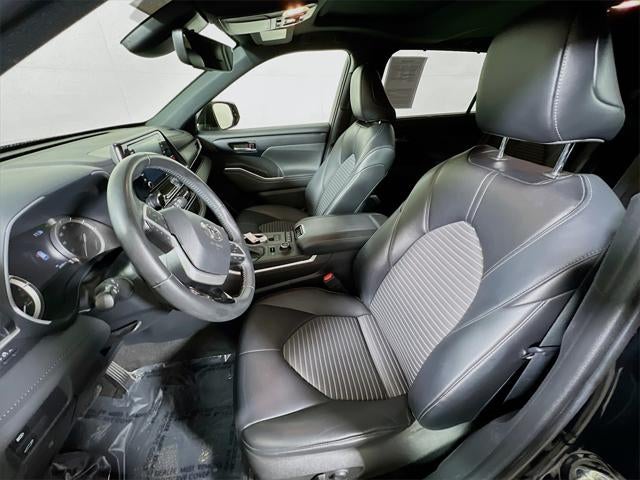 2022 Toyota Highlander XSE