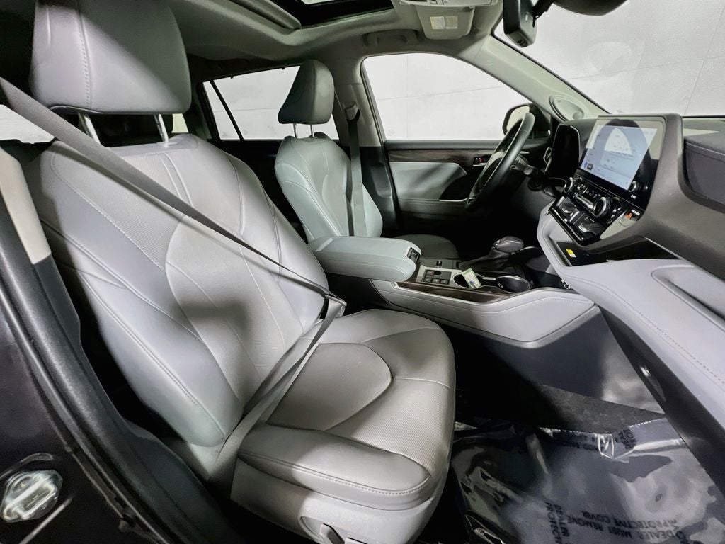 2023 Toyota Highlander Hybrid Limited