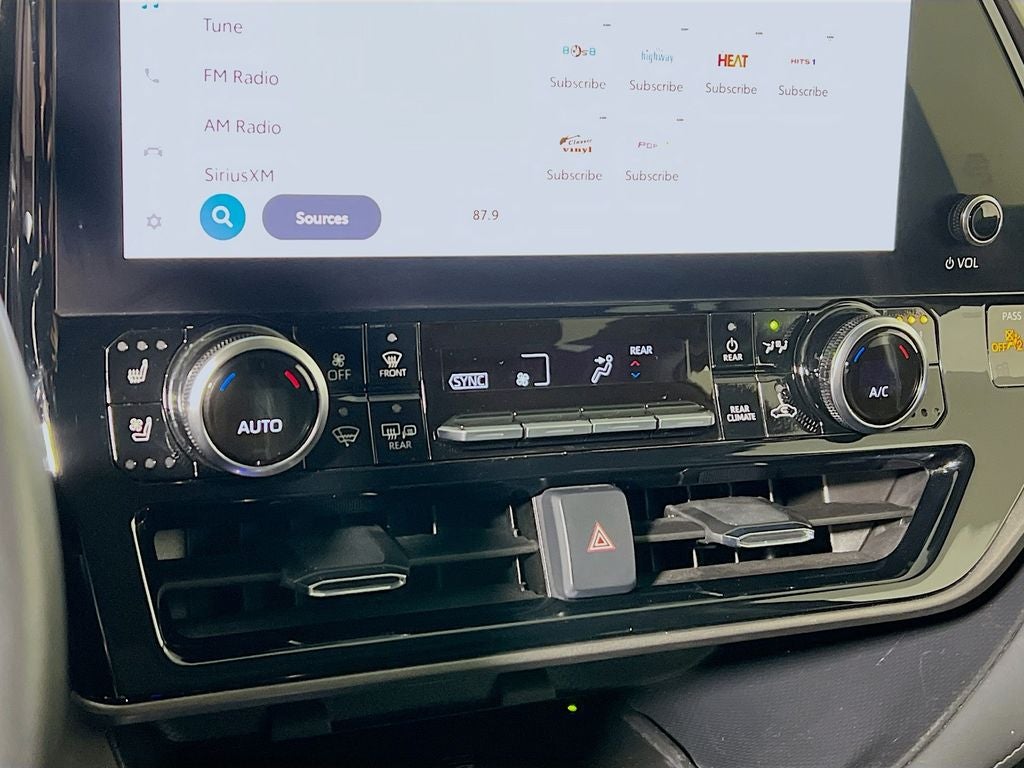 2023 Toyota Highlander Hybrid Limited