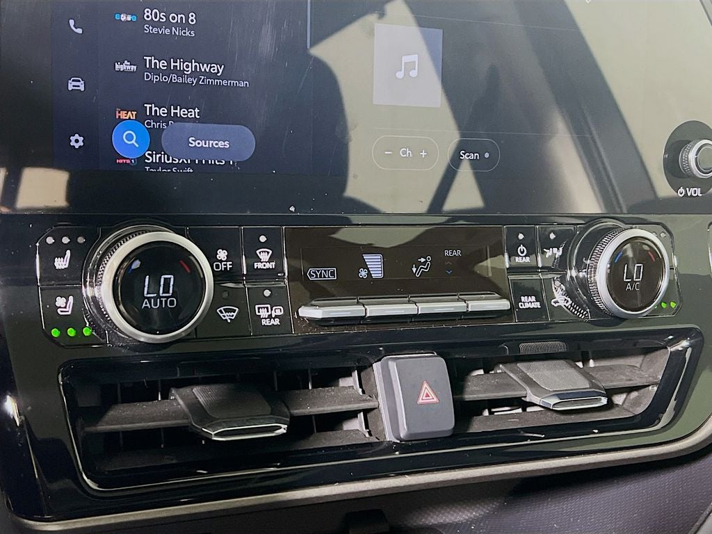 2025 Toyota Highlander Hybrid Limited