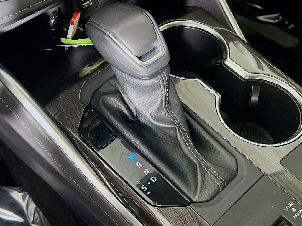 2025 Toyota Highlander Hybrid Limited