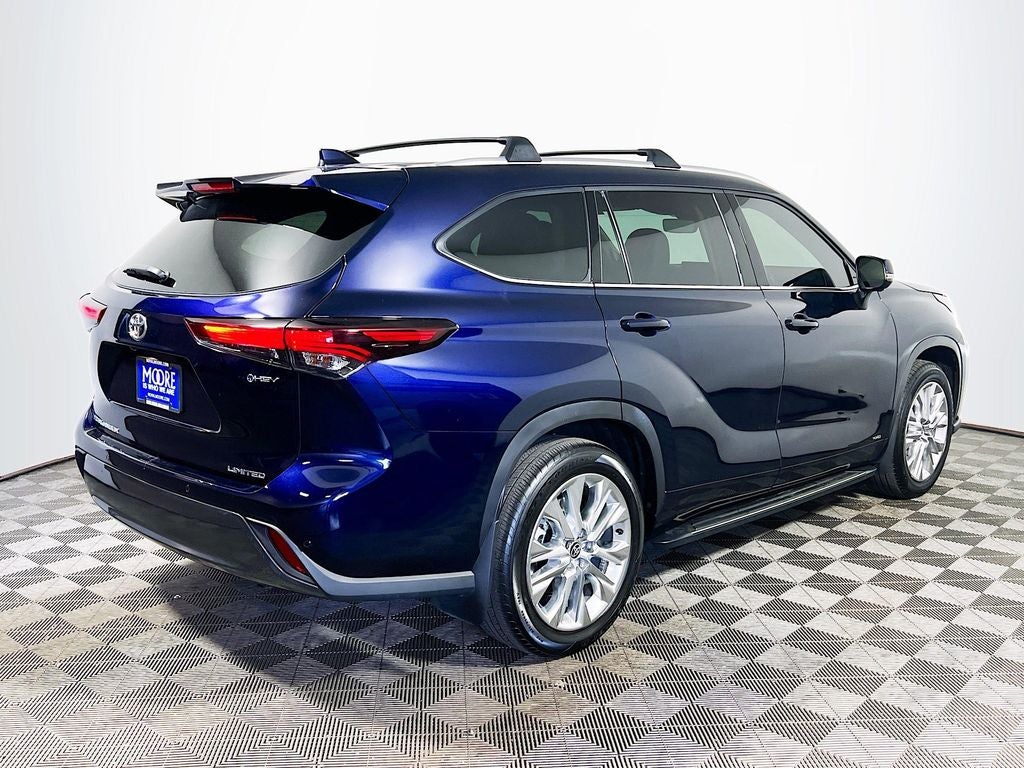 2025 Toyota Highlander Hybrid Limited