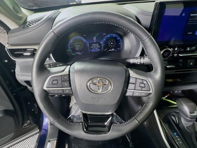 2025 Toyota Highlander Hybrid Limited