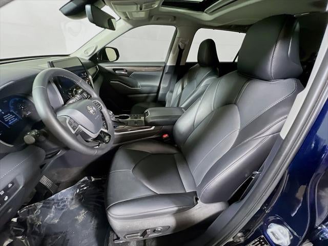 2025 Toyota Highlander Hybrid Limited