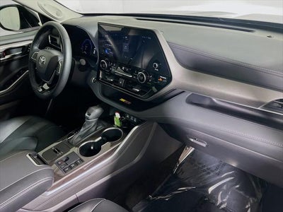 2025 Toyota Highlander Hybrid Limited