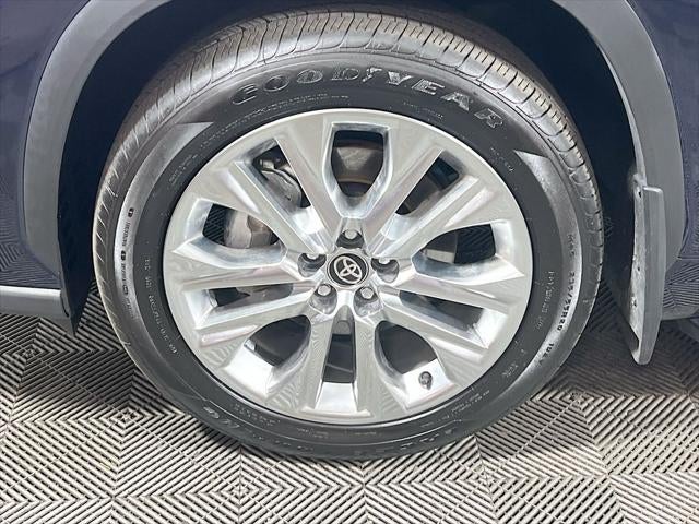 2025 Toyota Highlander Hybrid Limited